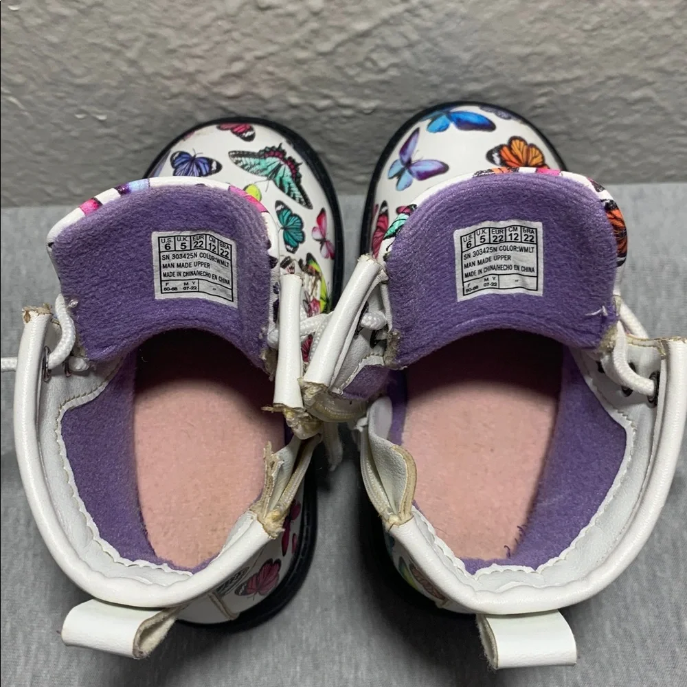 Skechers Kids Butterfly Print Boots - White and Multicolor